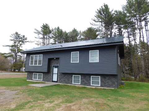 391 Transalpine Road, Lincoln, ME 04457