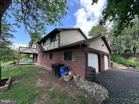 44 GIBRALTAR ROAD, READING, PA 19606