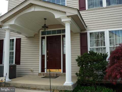 6115 TIMBERKNOLL DRIVE, MACUNGIE, PA 18062