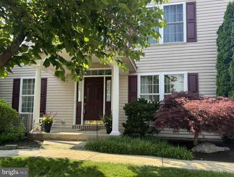 6115 TIMBERKNOLL DRIVE, MACUNGIE, PA 18062