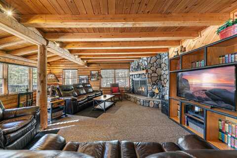 12103 Northwoods Boulevard, Truckee, CA 96161
