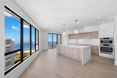 4451 Gulf Shore, NAPLES, FL 34103