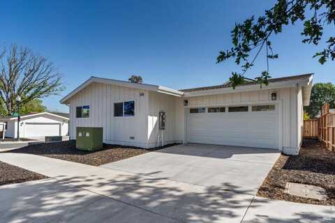 660 Acacia Lane, Santa Rosa, CA 95404