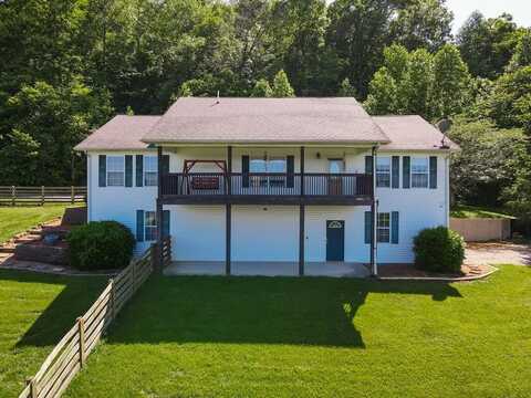 652 Mackie Road, SPARTA, TN 38583