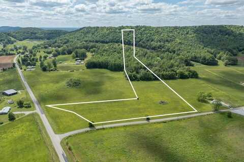 22 AC Hurd Road, SPARTA, TN 38583