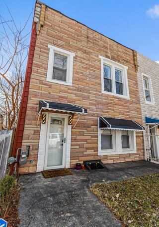 3719 W Ferdinand Street, Chicago, IL 60624