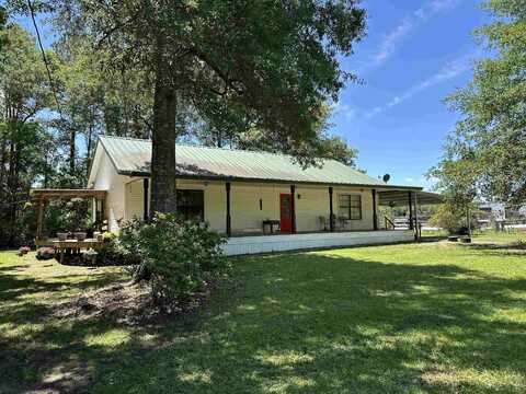 304 County Road 773, Buna, TX 77612