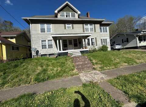 2152 21st St, NITRO, WV 25143