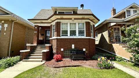 2742 N 76th Court, Elmwood Park, IL 60707