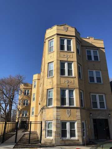 1534 S Komensky Avenue, Chicago, IL 60623