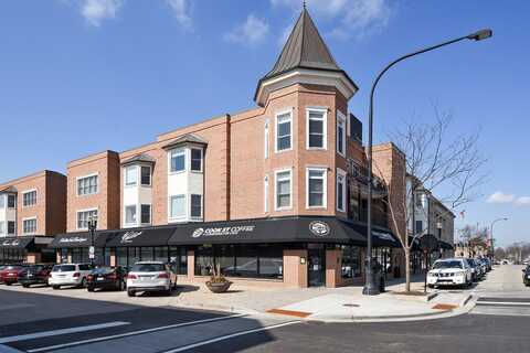 100 E Station Street, Barrington, IL 60010