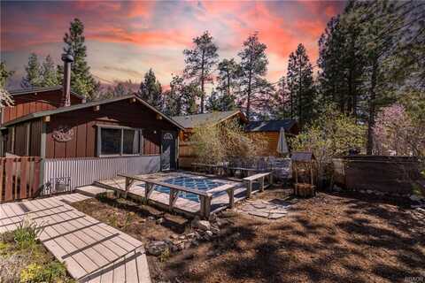 615 Elysian Boulevard, Big Bear City, CA 92314