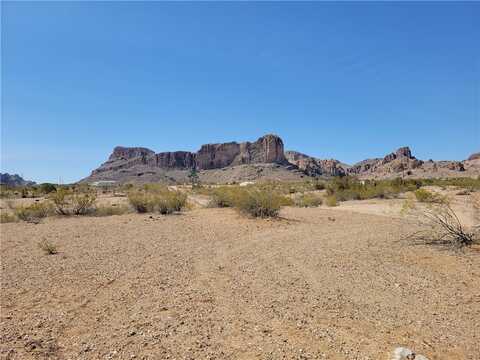 1566 S Glenbar Road, Golden Valley, AZ 86413