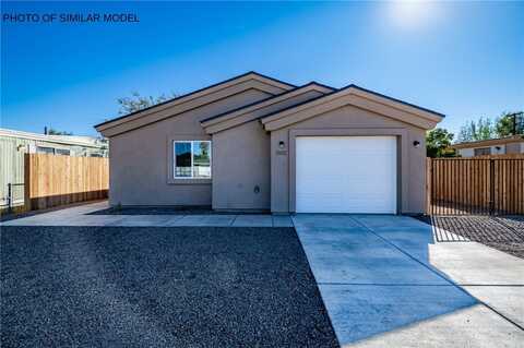 9214 N Vista Drive, Kingman, AZ 86401