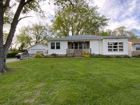 420 Channel Drive, Island Lake, IL 60042