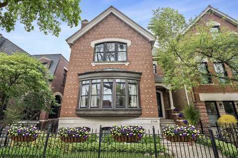 2735 N Dayton Street, Chicago, IL 60614