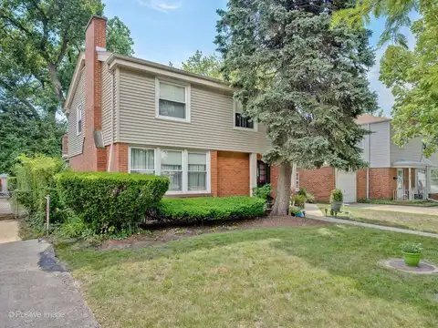 8517 N Crawford Avenue, Skokie, IL 60076