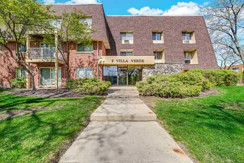 2 VILLA VERDE Drive, Buffalo Grove, IL 60089