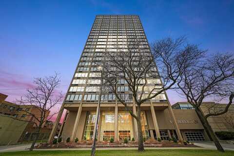 5320 N Sheridan Road, Chicago, IL 60640