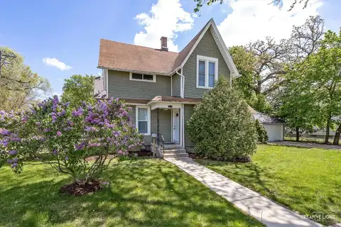 355 Ryerson Avenue, Elgin, IL 60123