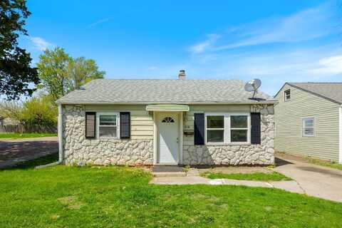 916 5th Avenue, Aurora, IL 60505