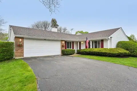 101 Heather Court, Rolling Meadows, IL 60008