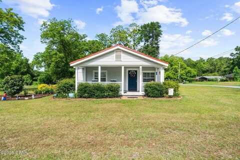 5397 College Drive, Graceville, FL 32440
