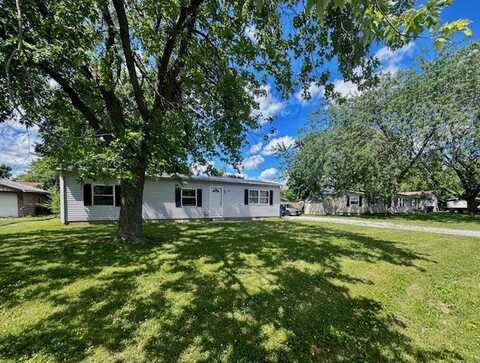 508 W Clark Street, Thomasboro, IL 61878