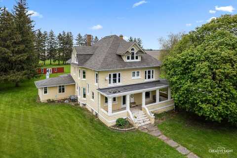 2035 CHICAGO Road, Earlville, IL 60518