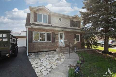 7908 Garden Lane, Bridgeview, IL 60455