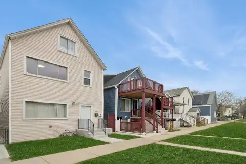3236 S 49th Avenue, Cicero, IL 60804