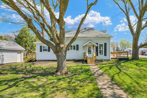 308 S 6th Street, Saint Joseph, IL 61873
