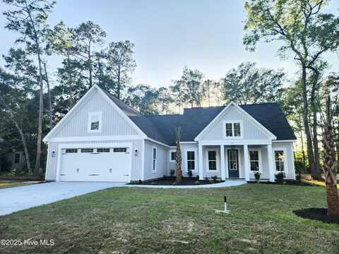 739 Boundaryline Drive NW, Calabash, NC 28467