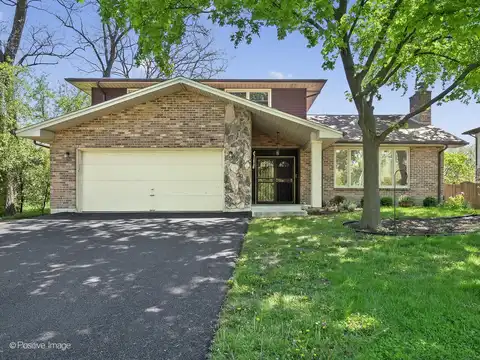 5721 Vial Parkway, La Grange Highlands, IL 60525