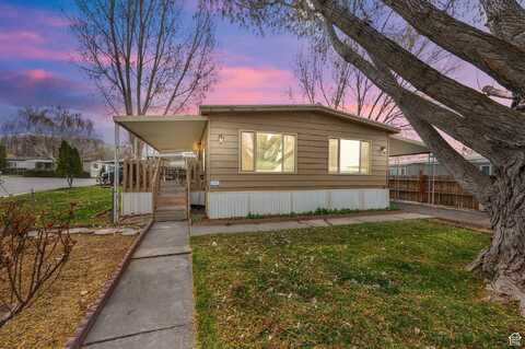 190 E NIMUE, North Salt Lake, UT 84054