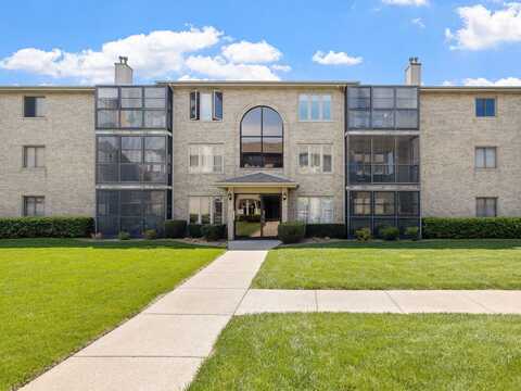 13935 Le Claire Avenue, Crestwood, IL 60418