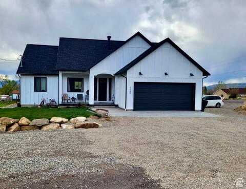720 S 700 E, Mount Pleasant, UT 84647