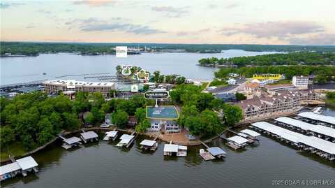 35 Teak Village Drive, Lake Ozark, MO 65049