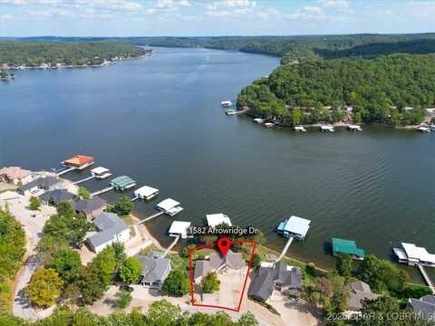 1582 Arrowridge Drive, Roach, MO 65787