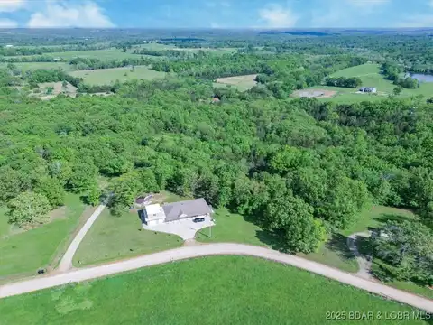 98 Storage Road, Eldon, MO 65026