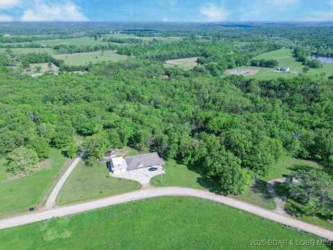 98 Storage Road, Eldon, MO 65026