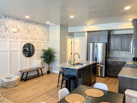 150 W SEASONS, Garden City, UT 84028