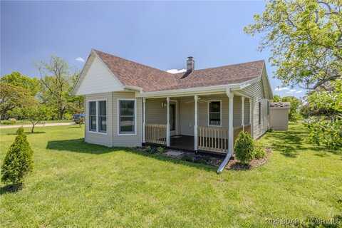 24320 Innsbruck Road, Lebanon, MO 65536