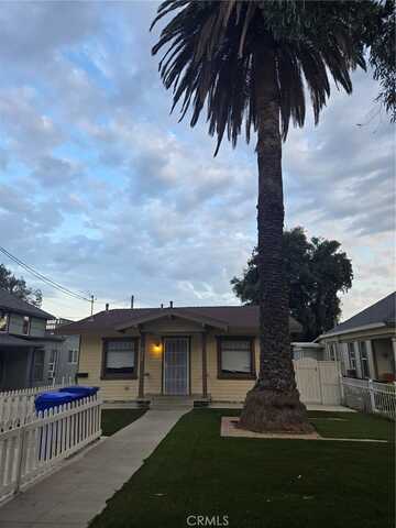 430 E Arrow, Upland, CA 91786