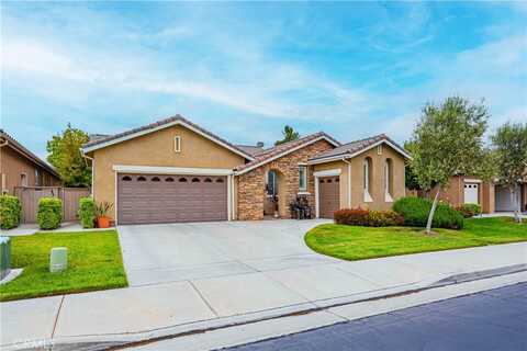 28413 Raintree Drive, Menifee, CA 92584