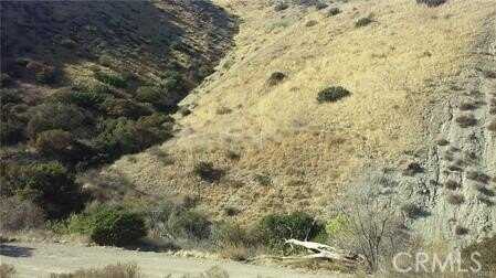 145 Las Llajas, Simi Valley, CA 93063