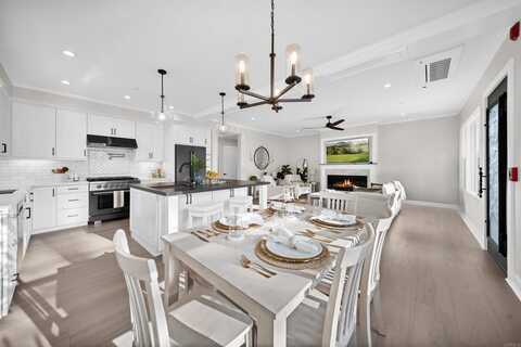 812 N Cleveland Street, Oceanside, CA 92054