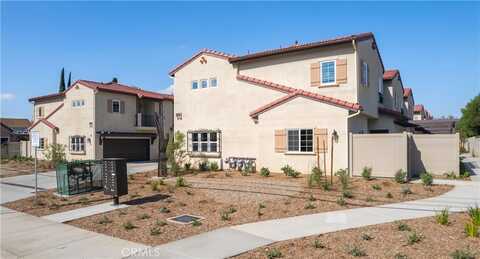 961 E Phillips Boulevard E, Pomona, CA 91766