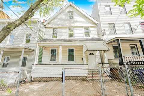 75 Taft Avenue, Staten Island, NY 10301