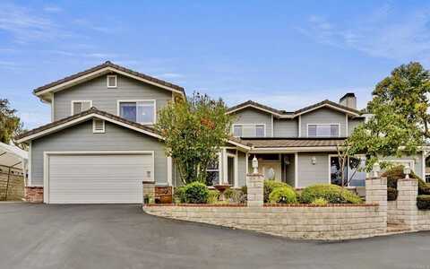 11984 Paseo Fuerte, El Cajon, CA 92020